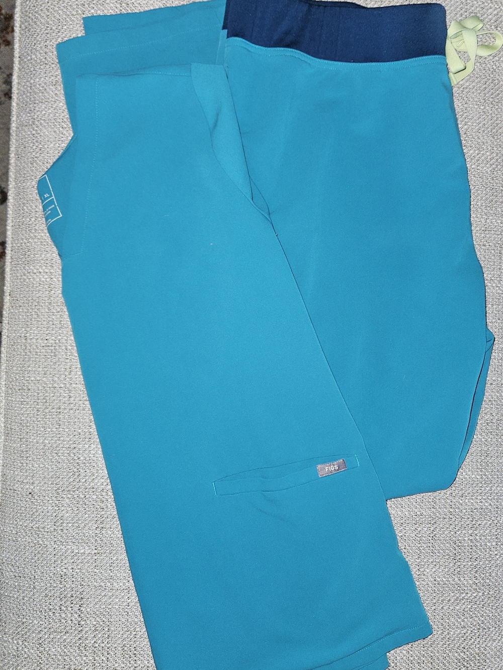 Figs Scrubs Teal Green XLT